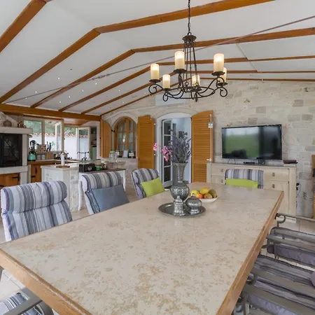 Holiday home Family Friendly House With A Swimming Pool Lovrecica, - 22979